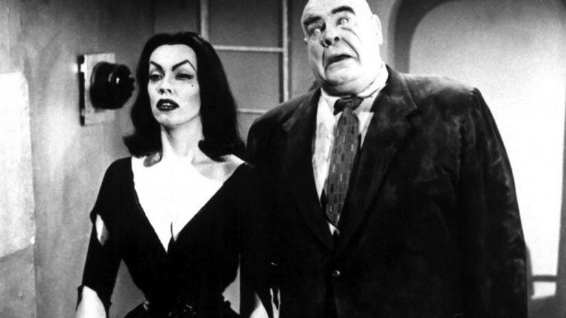 Кадр из фильма Эда Вуда «План 9 из открытого космоса» (1959)