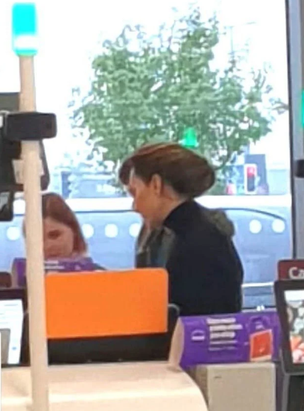 Кейт в супермаркете