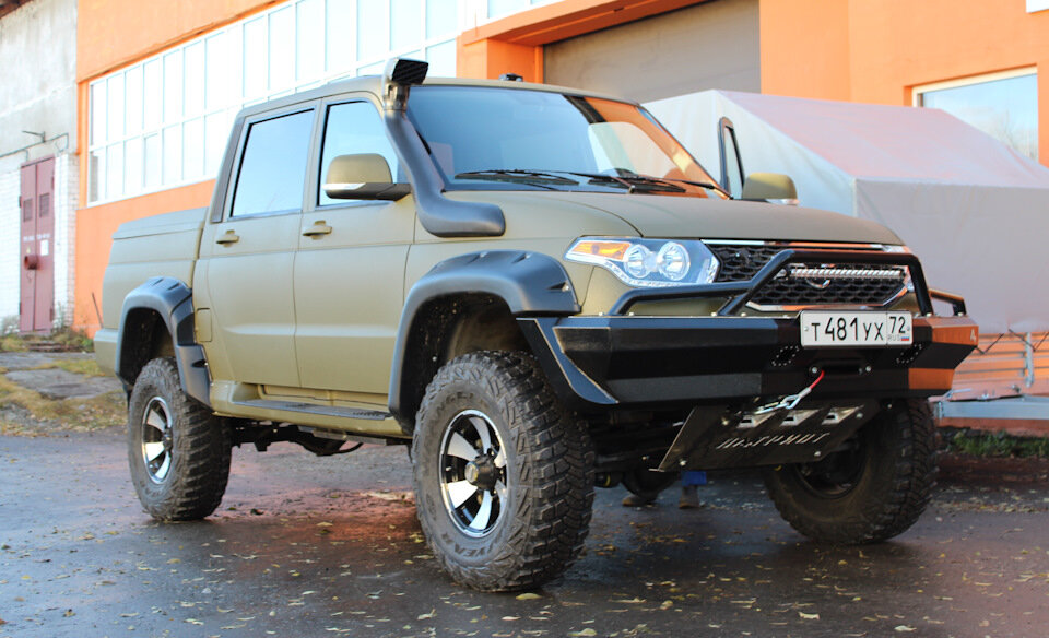  UAZ Patriot Pickup      