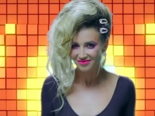 Кадр из клипа "Лайкер"