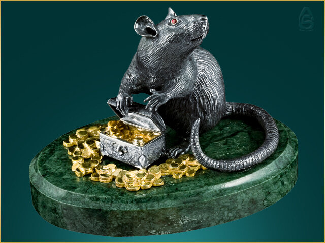 Фото источник - http://askorvip.ru/product/ctatuetka-krysa-s-sundukom/