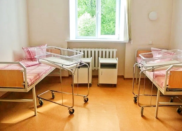 Послеродовая палата