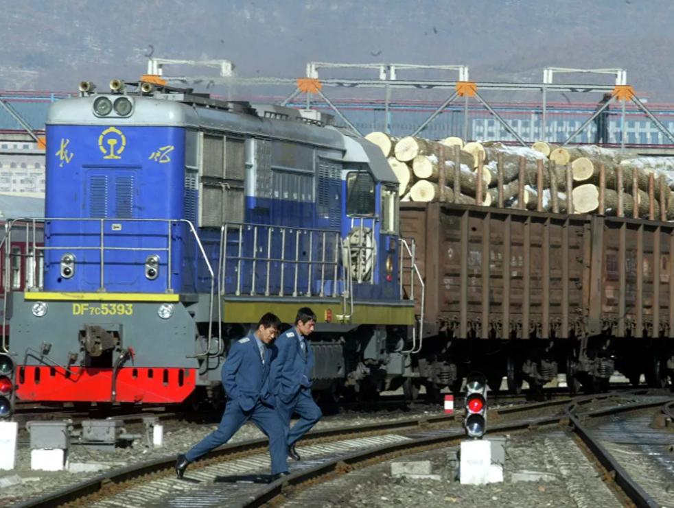 Фото - РБК. https://ria.ru/20200930/drevesina-1577986640.html