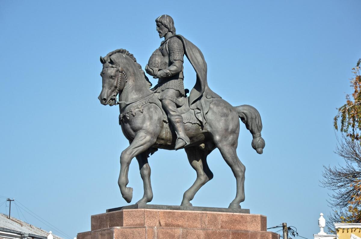 Памятник Олегу Рязанскому в Рязани. Фото из открытых источников