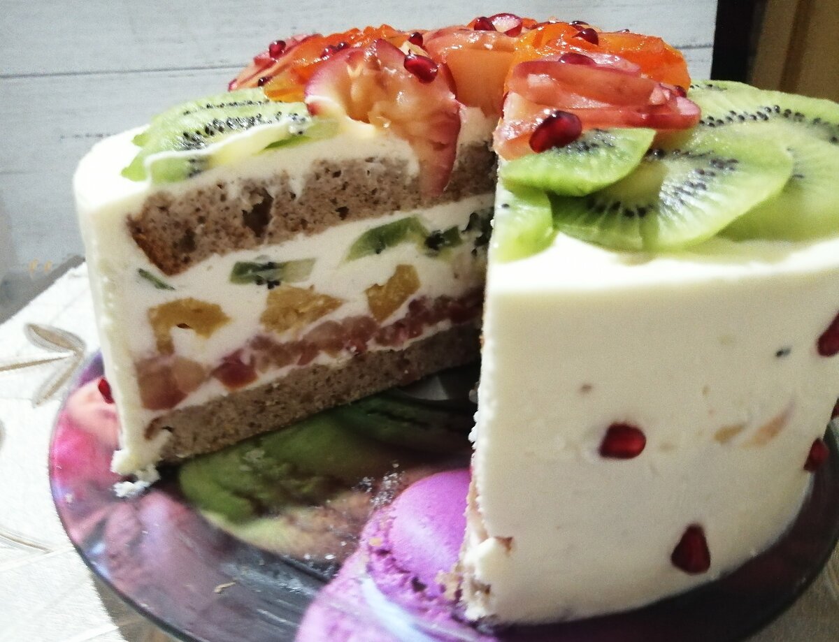 Фруктовый бисквитный торт с творожным кремом - лёгкий и вкусный | HandMadeRu | Дзен