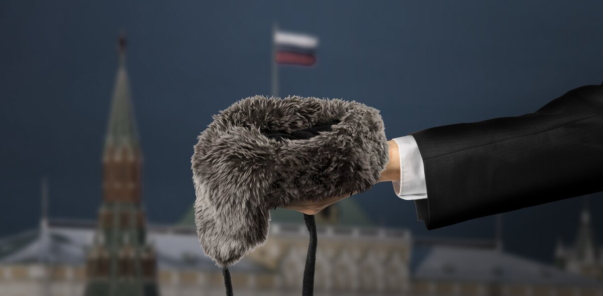 Коллаж на обложке: Анна Бабич