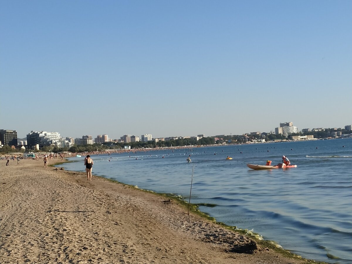 Песочный пляж Анапы
