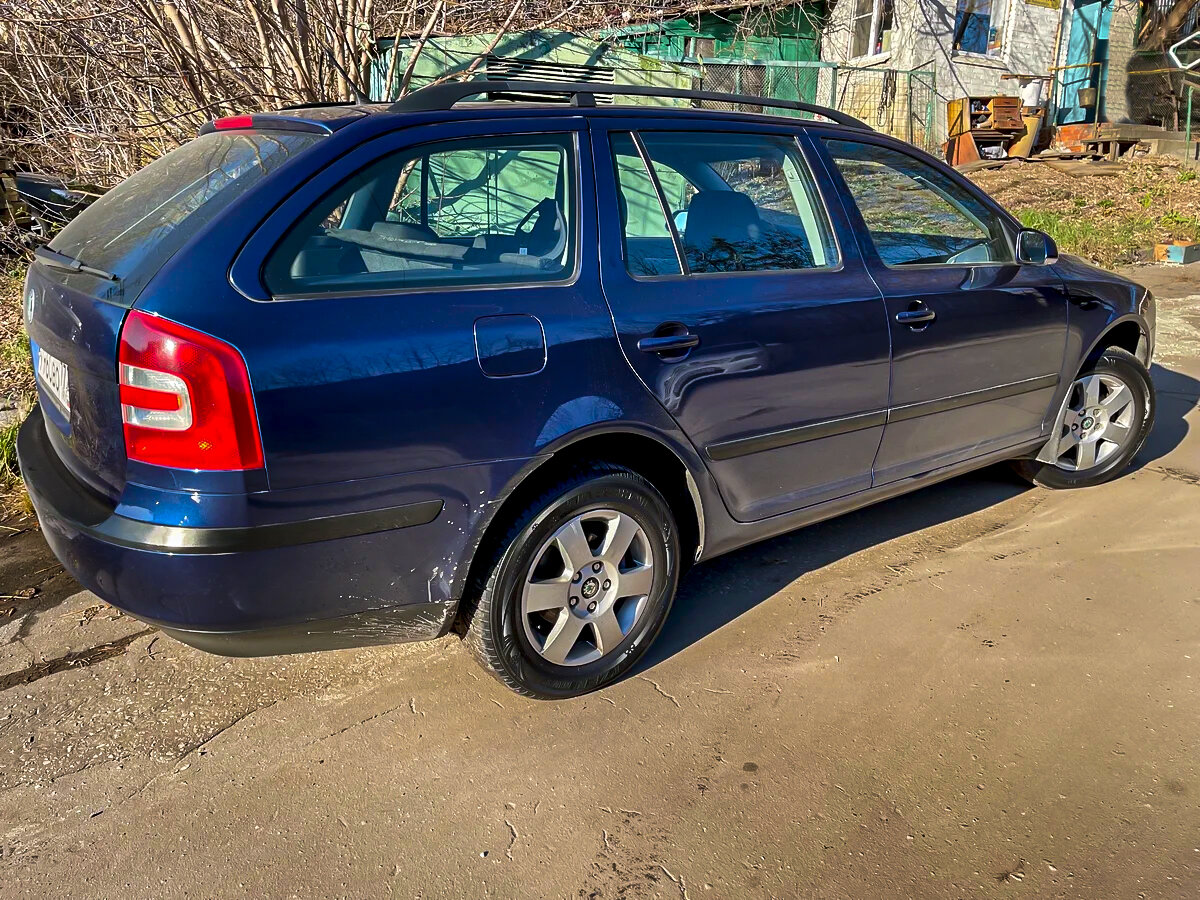 Skoda Octavia A5 (фото с авто.ру)