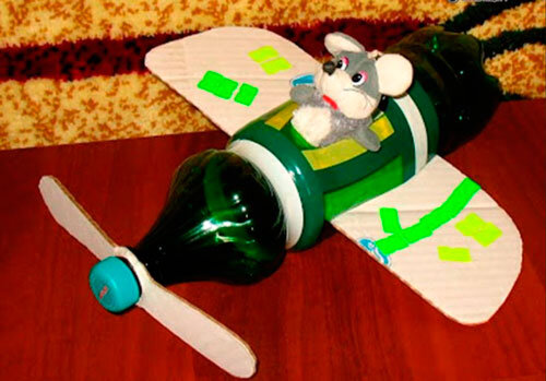 Самолёт из пластиковой бутылки - РСО для детей - Поделки
