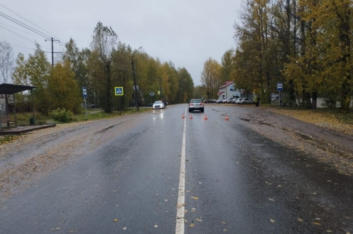    В Тверской области иномарка сбила вышедшего из-за автобуса мужчину