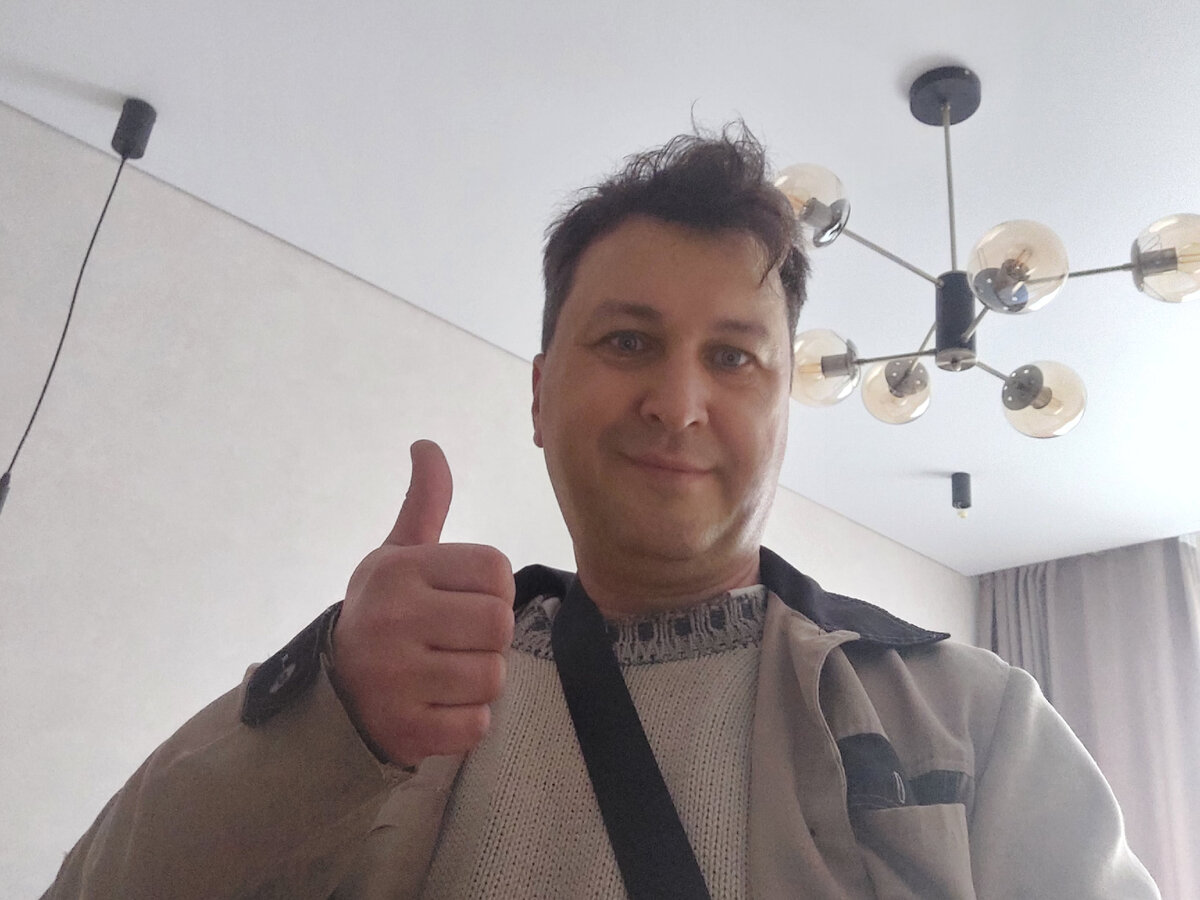 Монтаж люстры на моём объекте.