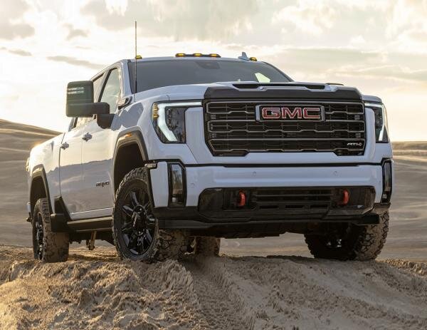     GMC Sierra HD. Фото GMC
