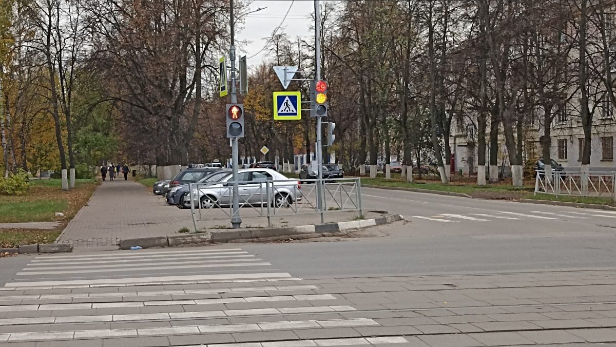    Там также обновили дорожные знаки Анастасия Красушкина