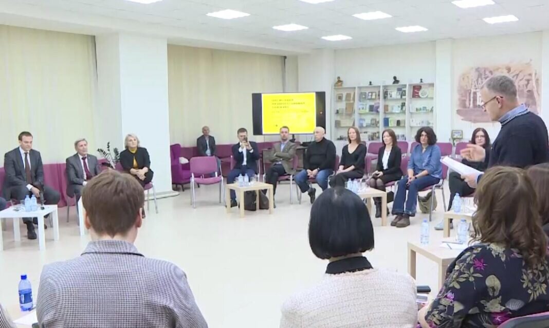    Скриншот из видео в группе Телеканал ТКР ВКонтакте