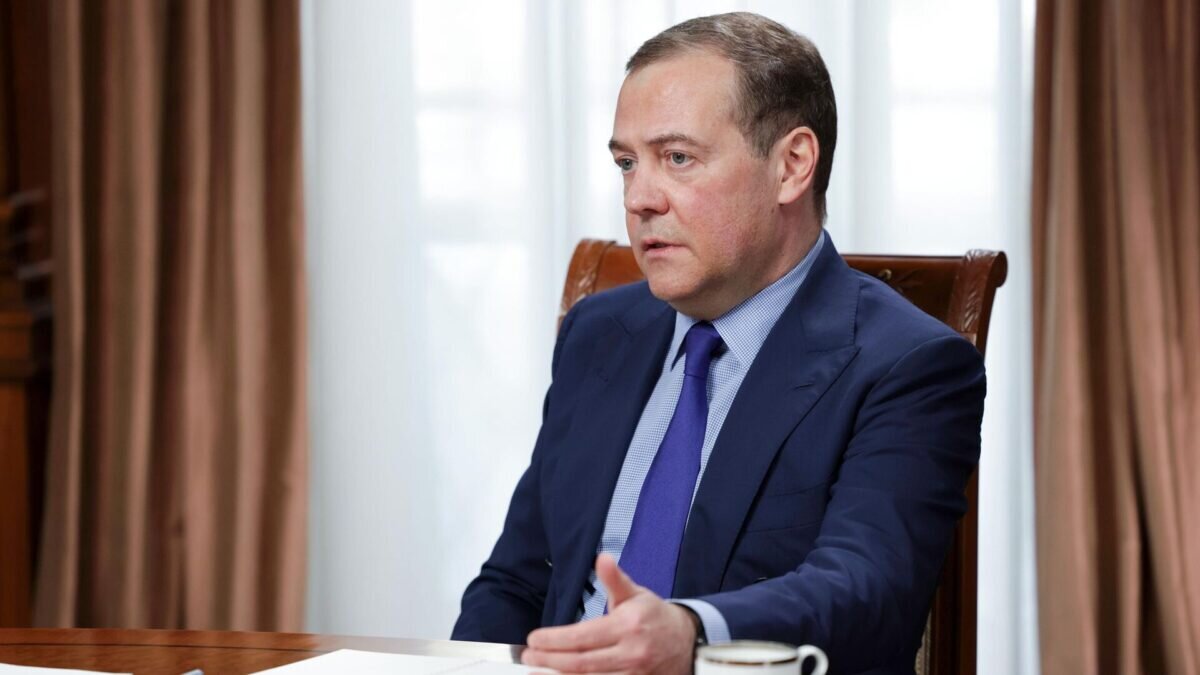    ria.ru