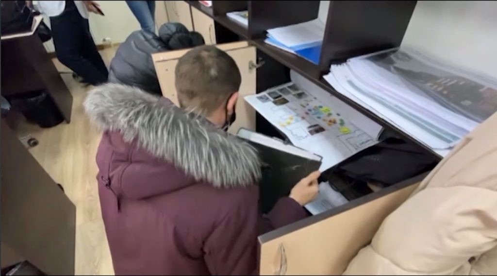    Следствие: Наталья Ибрагимова вступила в сговор с руководителями ООО «Атлас» и АНО «Центр развития архитектуры» с целью хищения денежных средств