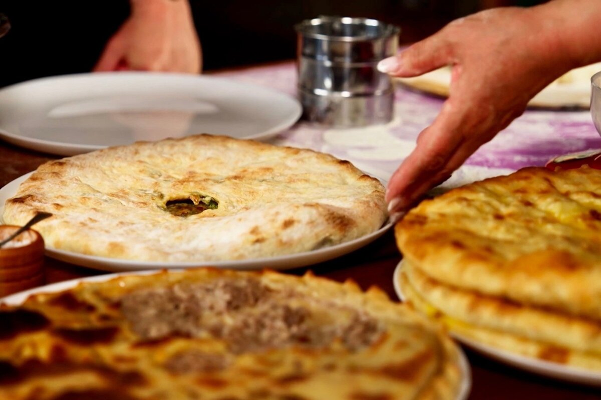 Осетинский пирог с листьями свеклы