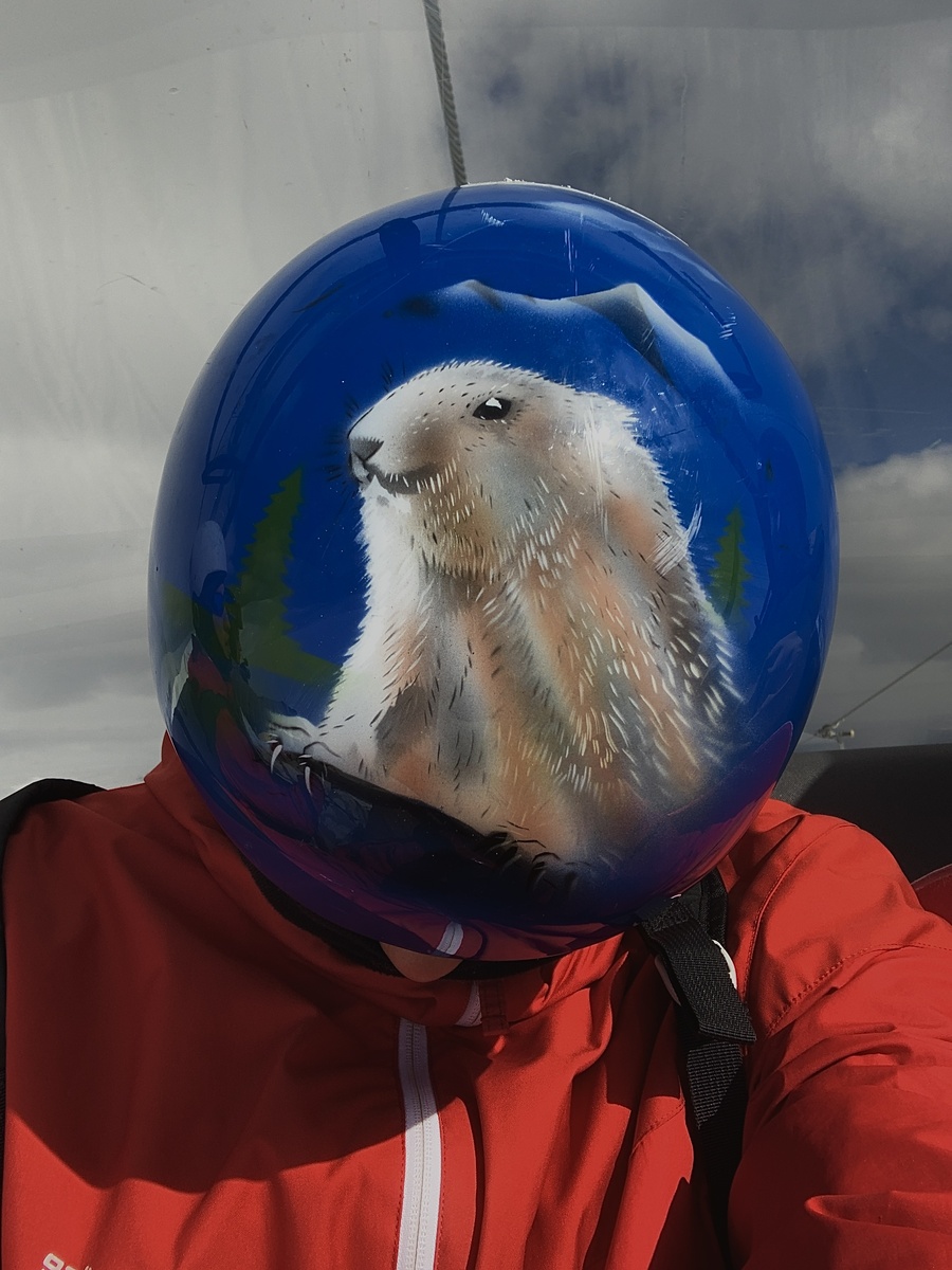 зацените мой шлем))