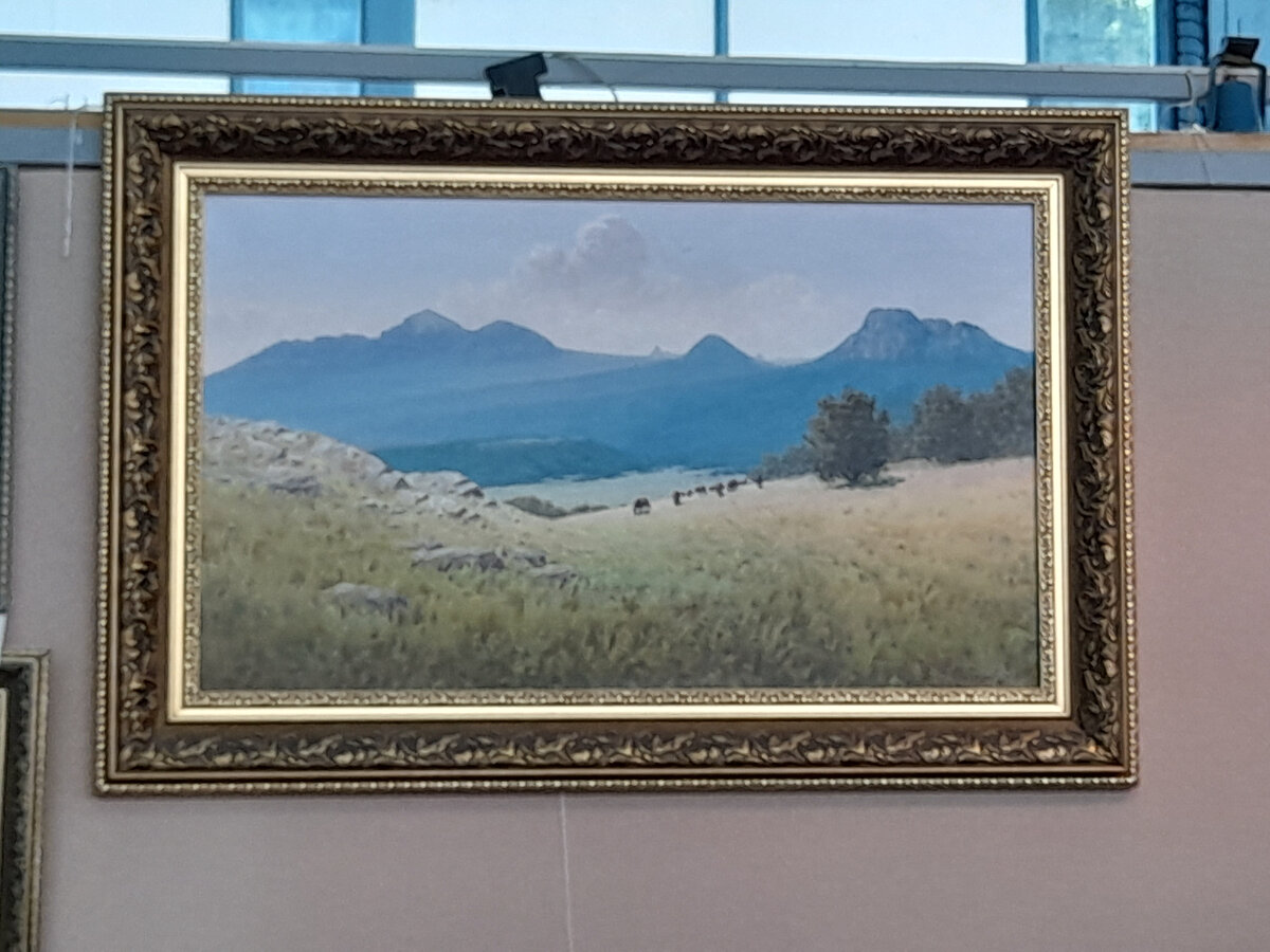 Снято на той самой выставке кукол, имя художника осталось за кадром.