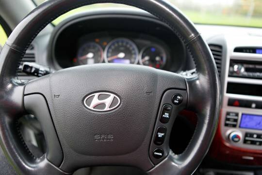    Hyundai анонсировал выход в свет нового поколения Solaris