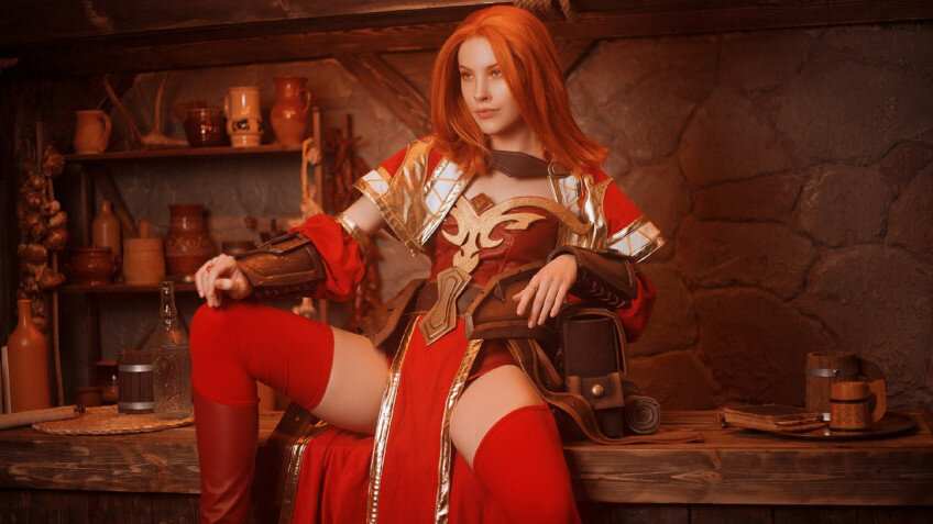    Косплеер показала огненную Lina из Dota 2