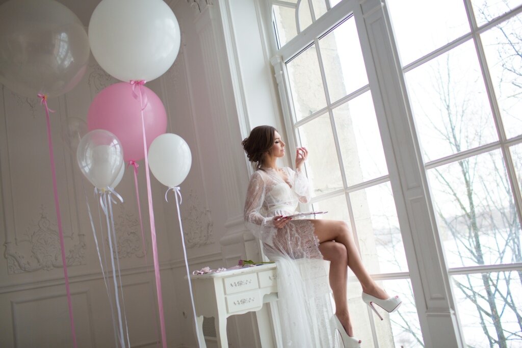 Проведите день в отеле. Фото с моим пеньюаром.