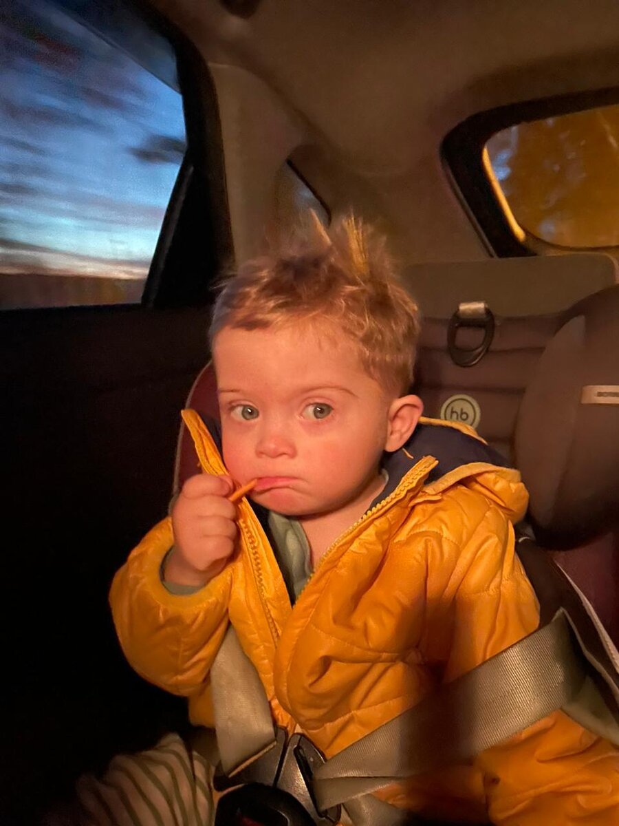 Глядя на этого малыша, предложить сделать аборт))