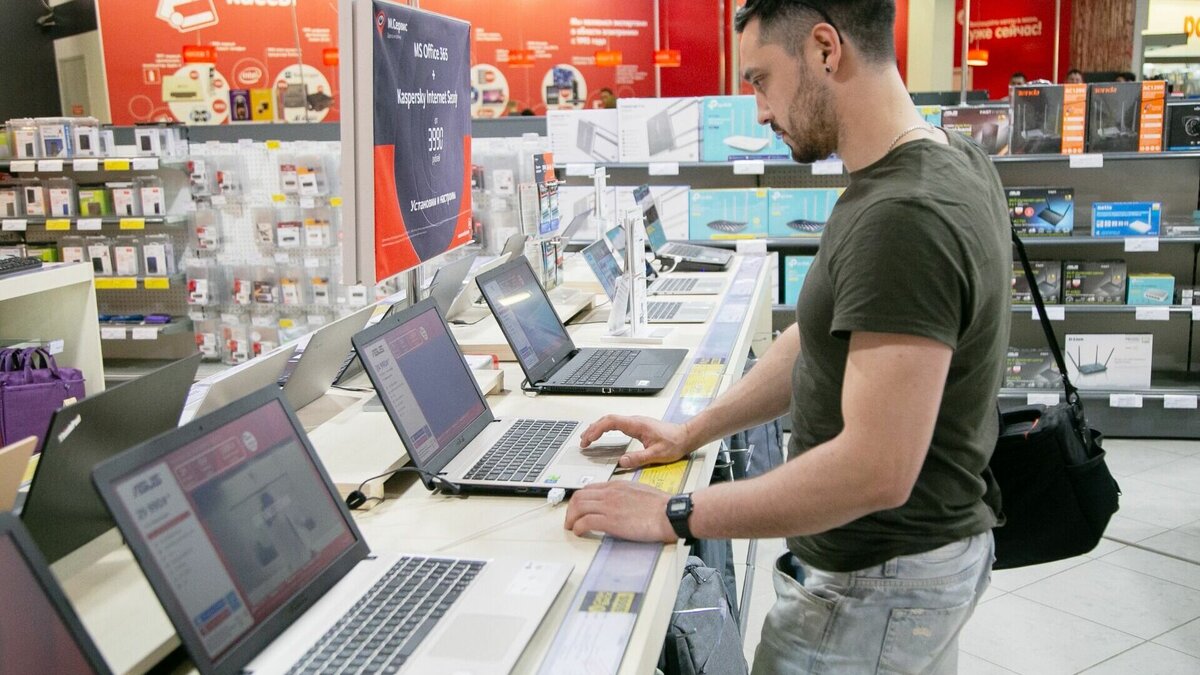     Популярный магазин техники «Связной» планирует объявить о банкротстве — тогда магазины в Приморье закроются. На сайте Федресурса сообщается, что ретейлер готов подать заявление в арбитражный суд.