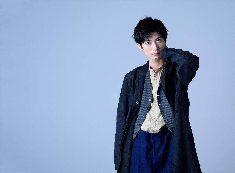 Три серии с красавчиком которых вам будет мало...