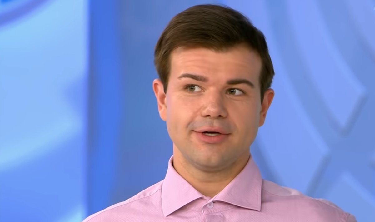     Михаил Казаков скрин из видео: соцсети