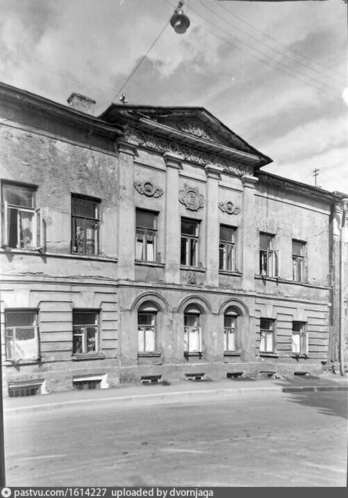Где переулок