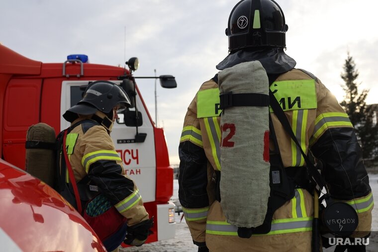    В тушении принимало участие 32 человека