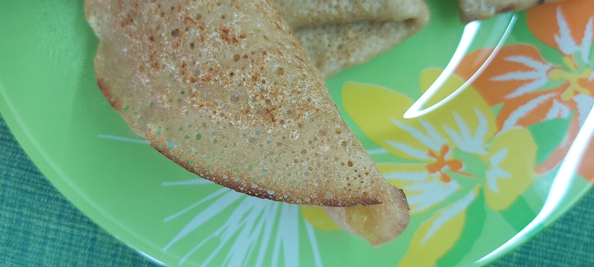 Фото автора. Блины на чае, без яиц и молока