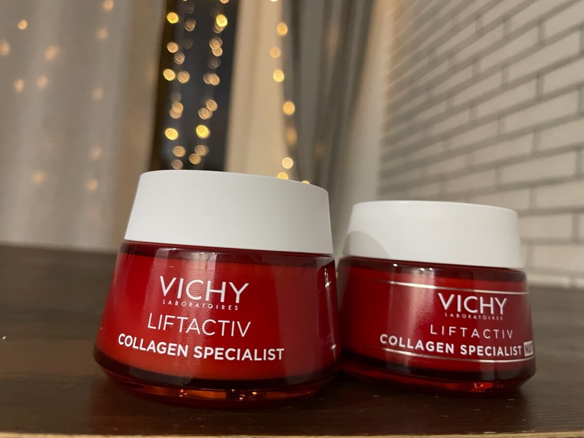 слева - дневной крем, справа - ночной (у него приписка справа «NUIT»)