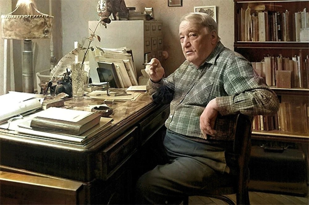 Историк л. Гумилев Лев Николаевич. Лев Николаевич Гумилёв (1912 – 1992). Лев Николаевич Гумилев сын Ахматовой. Лев Гумилев историк.