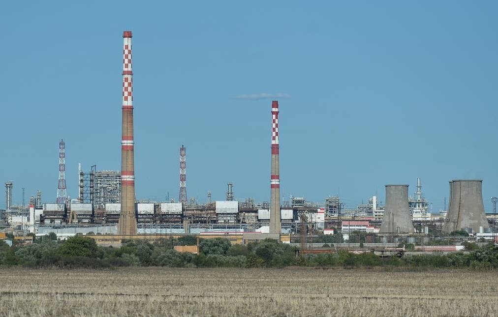    НПЗ "Лукойл Нефтохим Бургас"  Artur Widak/NurPhoto