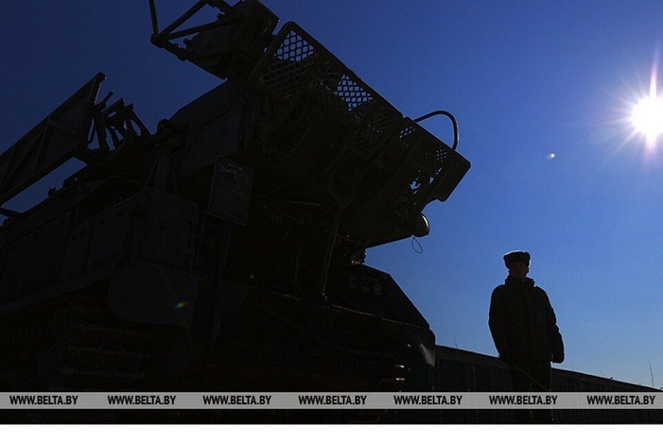    В Беларуси 24 февраля ракетное подразделение выдвигается в назначенный район. Фото: архив БелТА