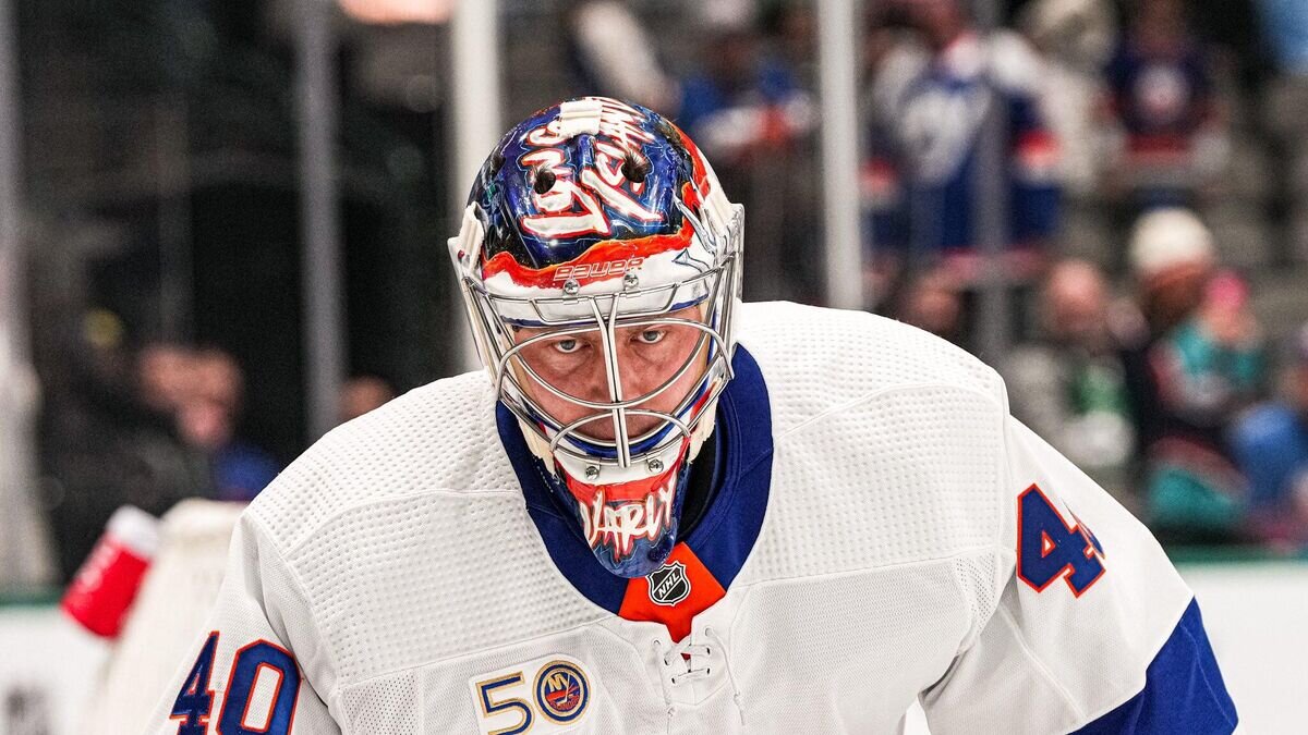    Голкипер "Нью-Йорк Айлендерс" Семен Варламов© Фото : twitter.com/nyislanders