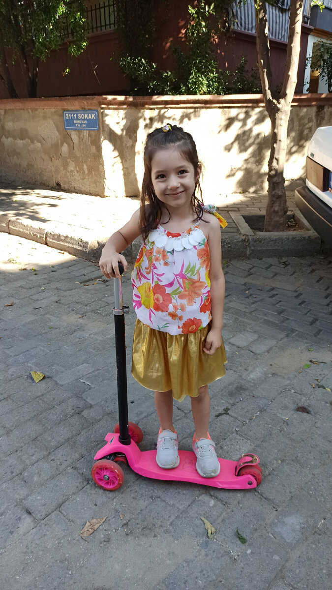 По дороге в детский сад 