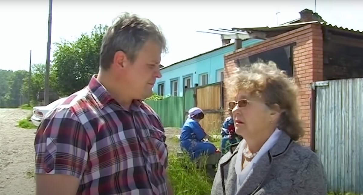 Скриншот из фильма "Тёша в аренду".