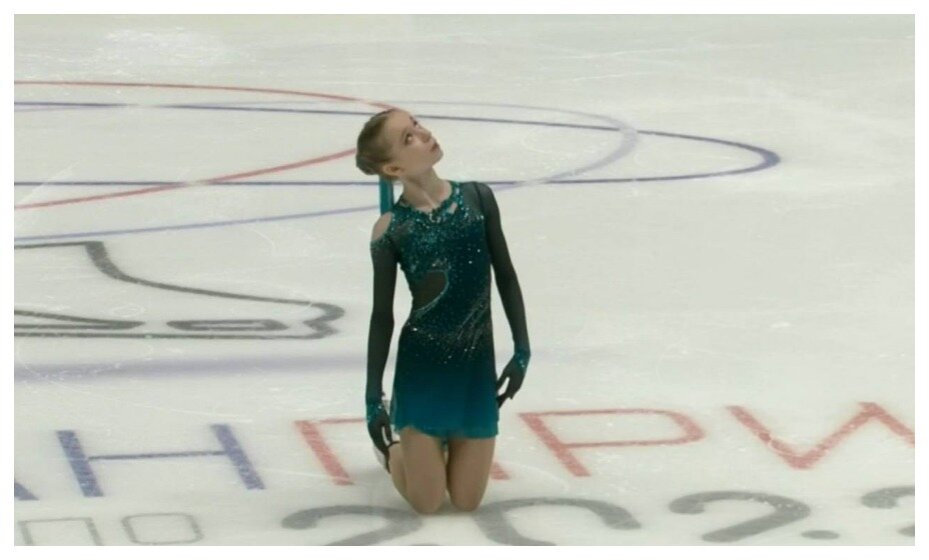    Дарья Садкова стала лучше в короткой программе в финале юниорского Гран-при. Фото: соцсети Teamtutberidzee