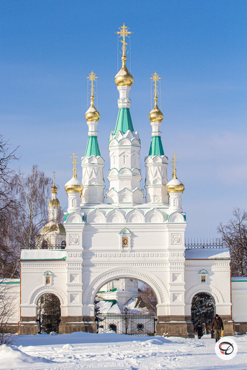 Дивеево. Саровские врата