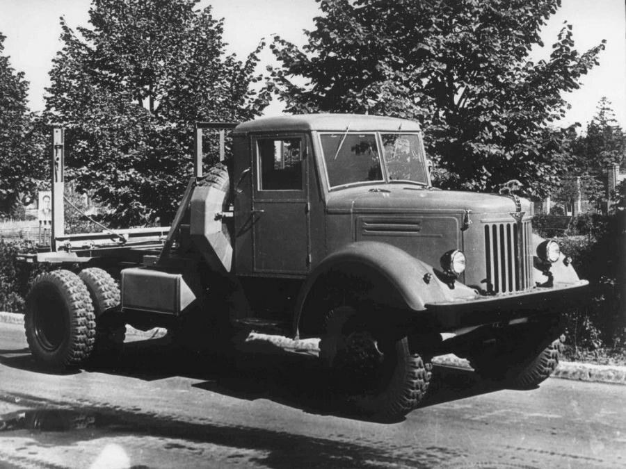 МАЗ-501. Такое чудо под восторги малышей приезжало в наши дворы. Фото из свободного доступа в интернете.