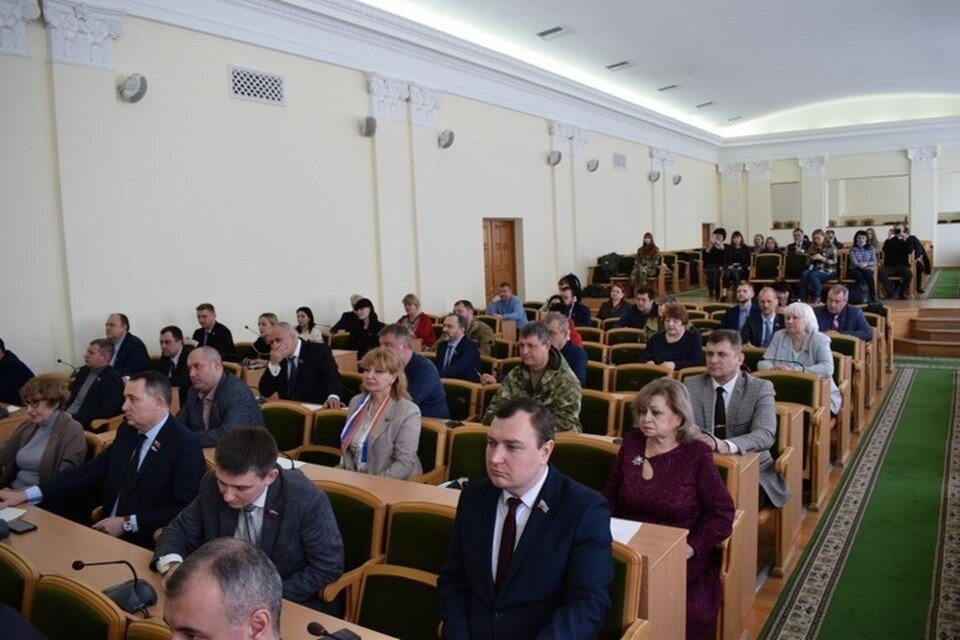     Спецслужбы Украины возбудили уголовные дела в отношении 27 депутатов Народного совета ЛНР. Фото: НС ЛНР