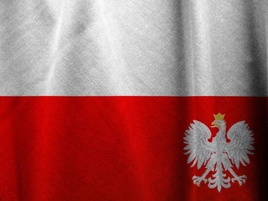     Государственный польский флаг. / pixabay.com