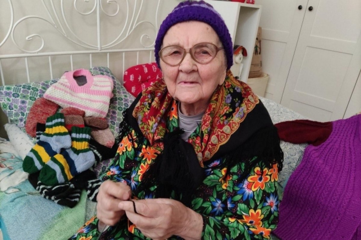    Женщины в Омской области живут дольше мужчин.