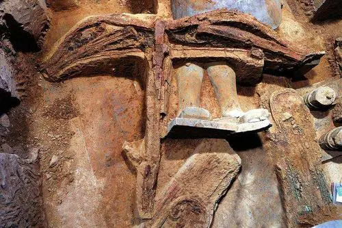 Один из ранних арбалетов из археологических раскопок.