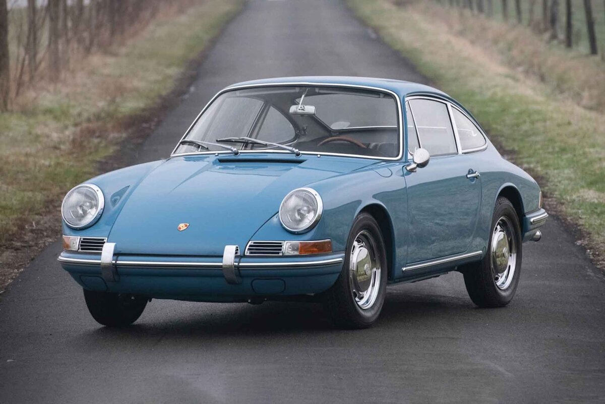 Porsche 911 Carrera 1964