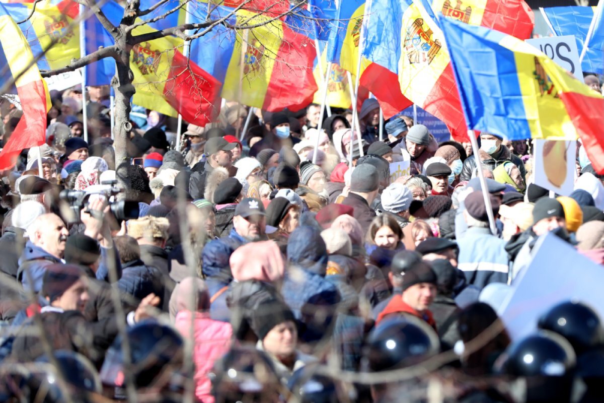    Участники акции протеста оппозиции в центре Кишинева. 12.03.2023