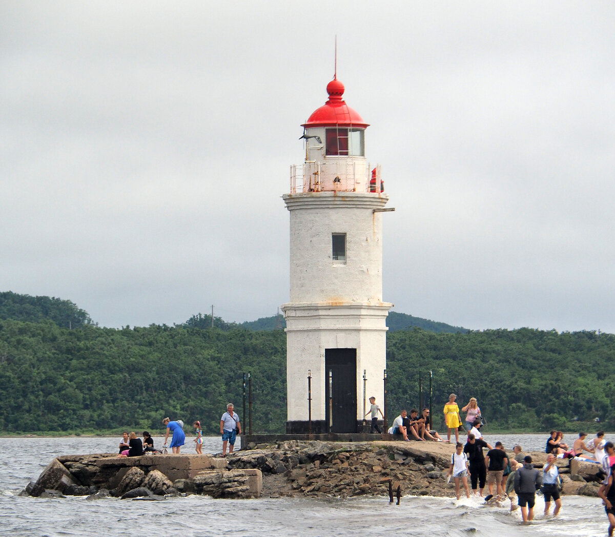 Красавец маяк